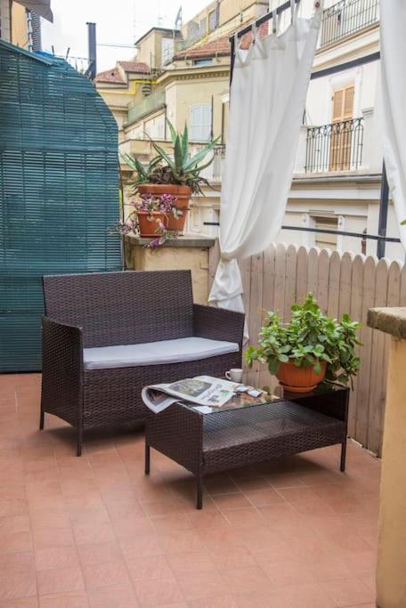 Trevi Domus Avignonesi Apartment Rome Bagian luar foto
